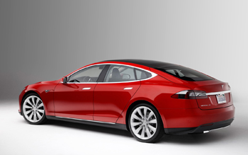 Подшипники SKF крутятся в электрическом спорткаре Tesla